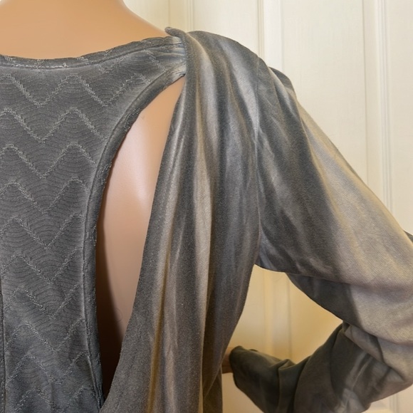 Vocal USA sparkly grey rhinestone front jersey racerback long sleeved top . SzLg - Picture 7 of 9